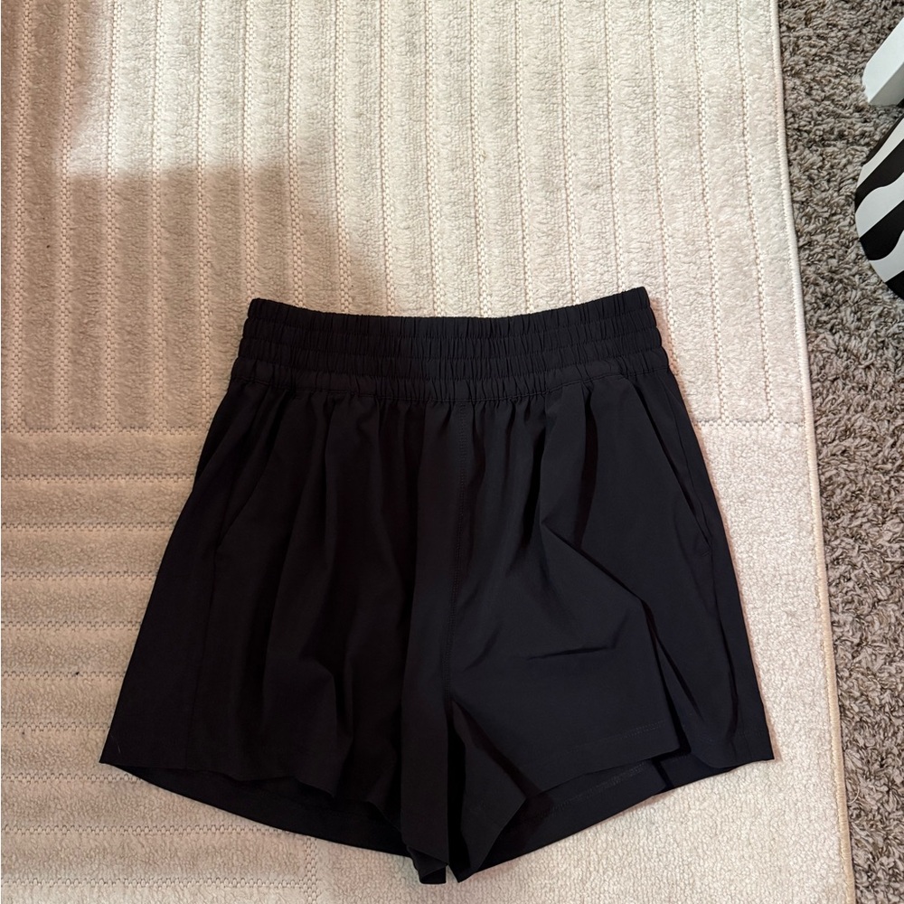 Vuori Women's Black Athletic Shorts
